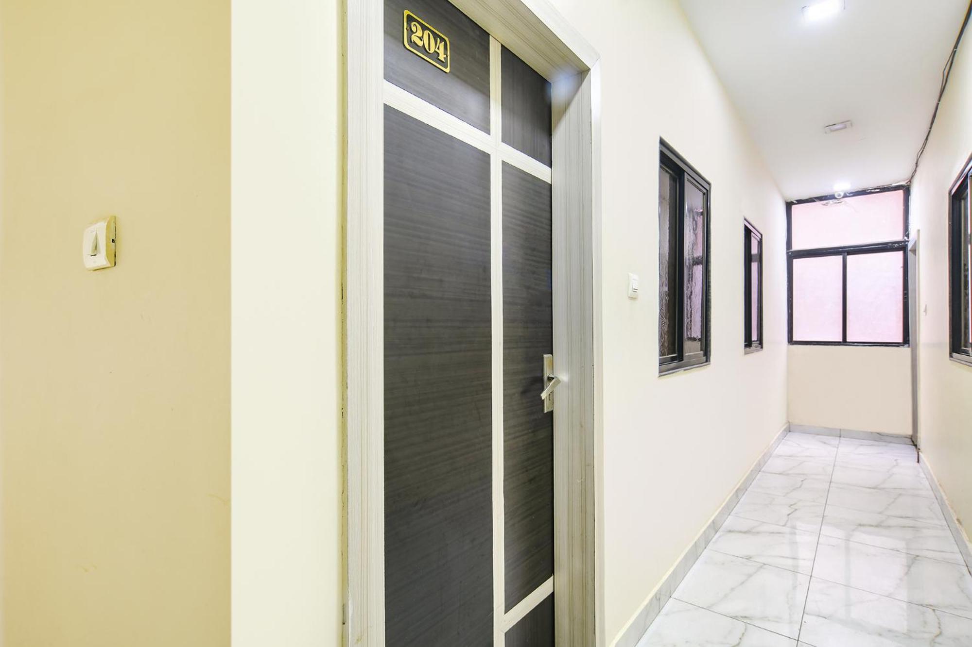 Hotel Fabexpress Blue Star Ujjain Exterior foto